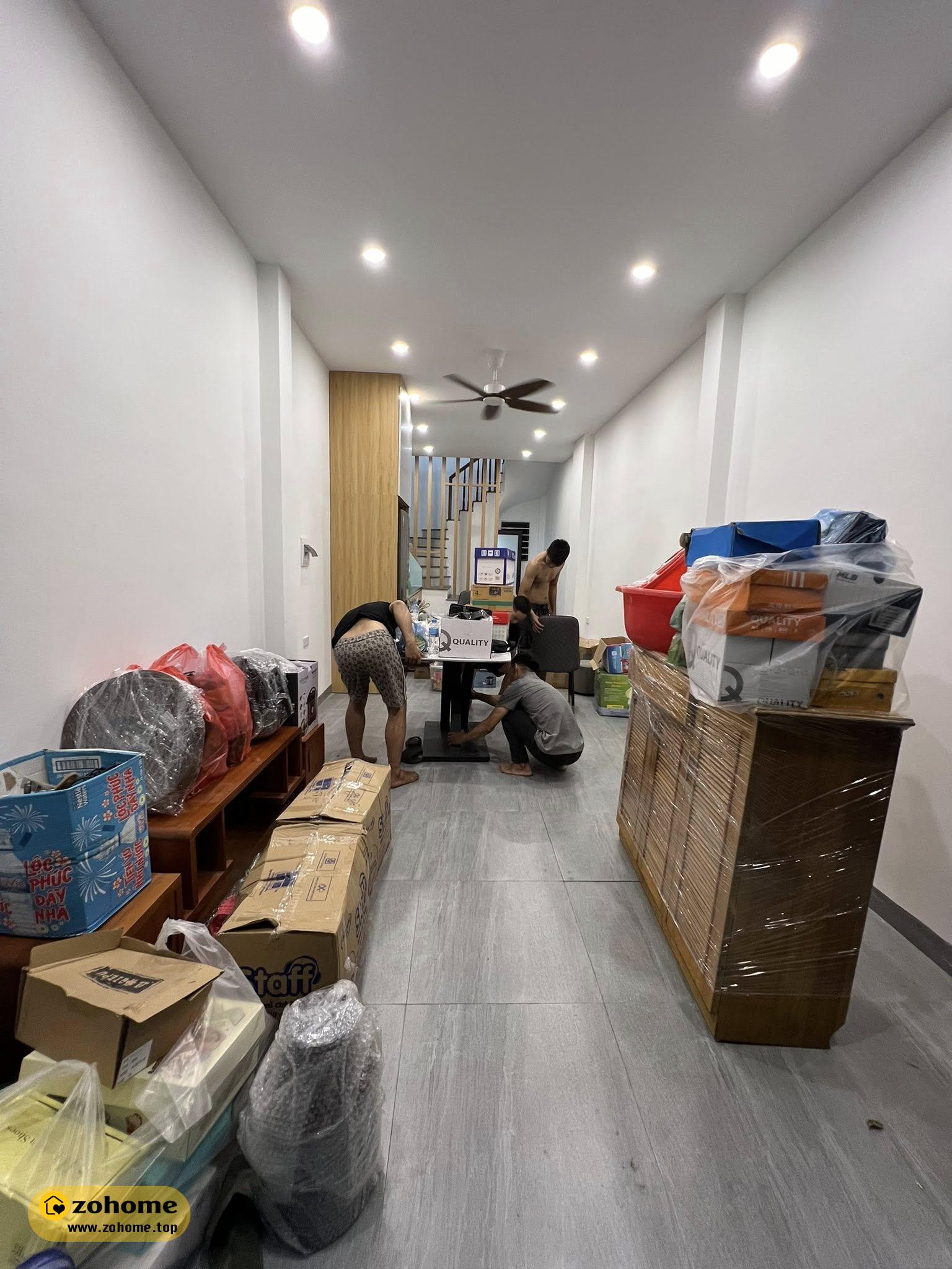 Zohome chuyen nha tron goi cho khach hang tai Ha Dong 2